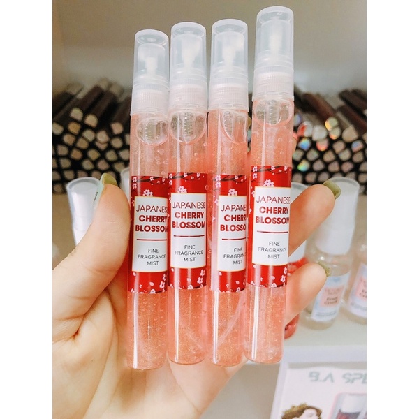 Xịt thơm body siêu thơm, ngọt ngào