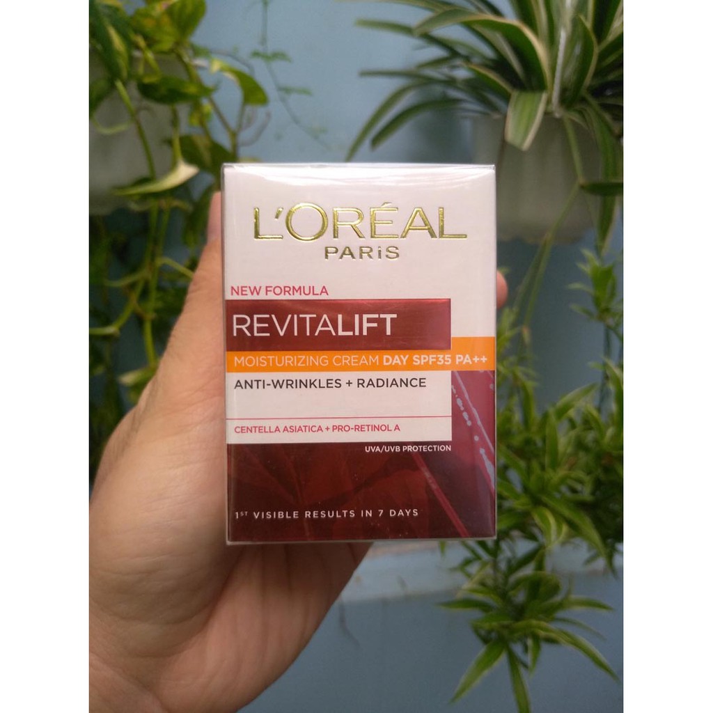 Kem dưỡng da tươi trẻ ban ngày chống lão hóa L'ORÉAL Revitalift Day SPF35 PA++ 20ml (kem ngày)