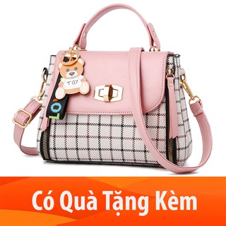 [ĐỦ MÀU] Túi da nữ đi chơi, du lịch - có sticker gấu cute