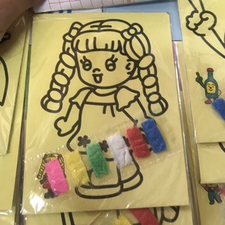 Tô màu tranh cát cho bé
