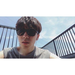 [HÀNG XÁCH TAY] Kính chống nắng uv gập 