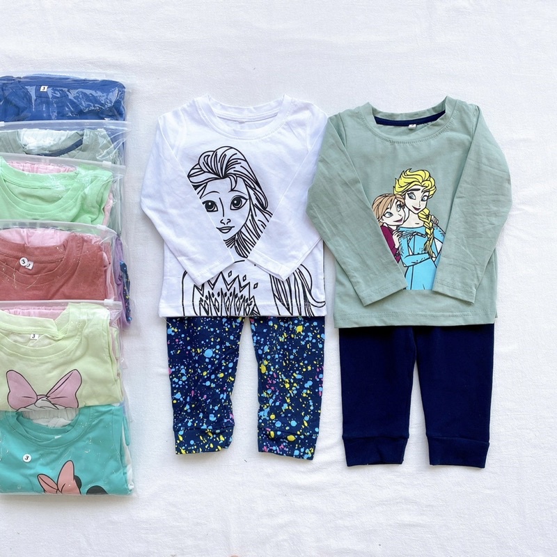 Set 2 bộ ngẫu nhiên áo cotton quần nỉ cho bé gái rất đẹp size từ 10-24 cân