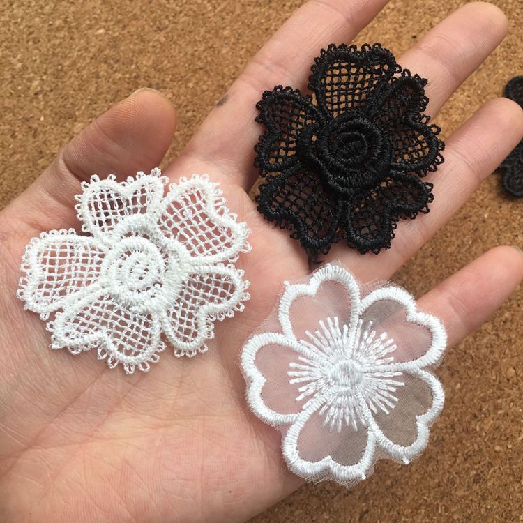 Miếng vá vải lụa mỏng polyester hình bông hoa ren 3D thêu trang trí quần áo