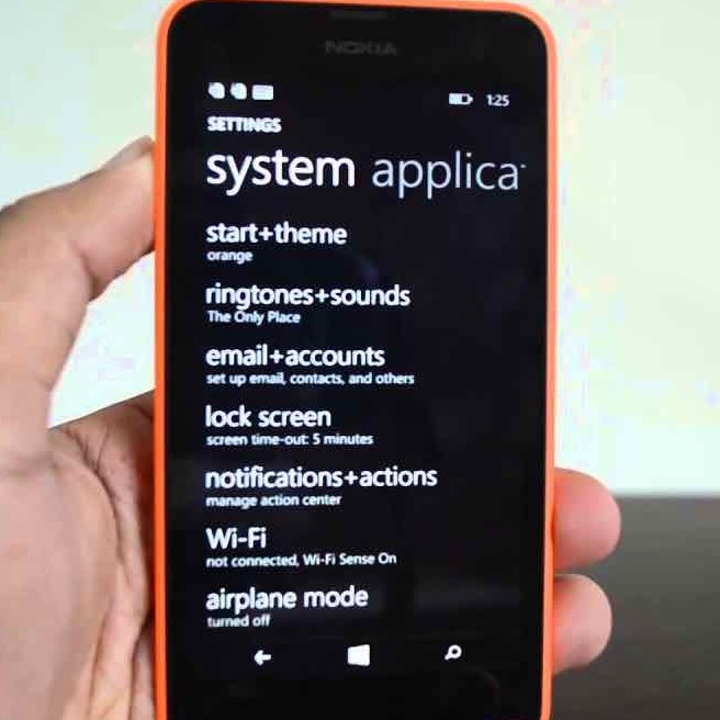 ĐIỆN THOẠI NOKIA LUMIA 630 1SIM GIÁ RẺ ,KÈM PIN SẠC