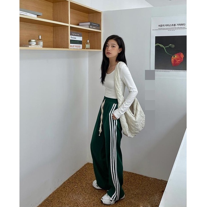 Quần Thể Thao Lưng Cao Ống Rộng Họa Tiết Kẻ Sọc Phong Cách Hàn Quốc Thời Trang Cho Nữ