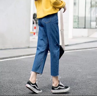Quần bò ống suông cắt gấu ( Có Sẵn SiZe 28)