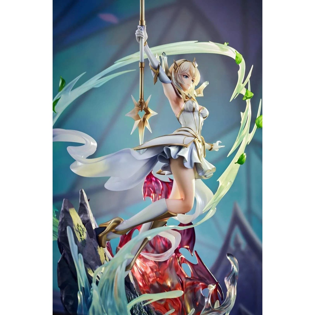 Mô hình LoL Lux Thập Đại Nguyên Tố tỉ lệ 1/7 34cm - Hãng Good Smile Company