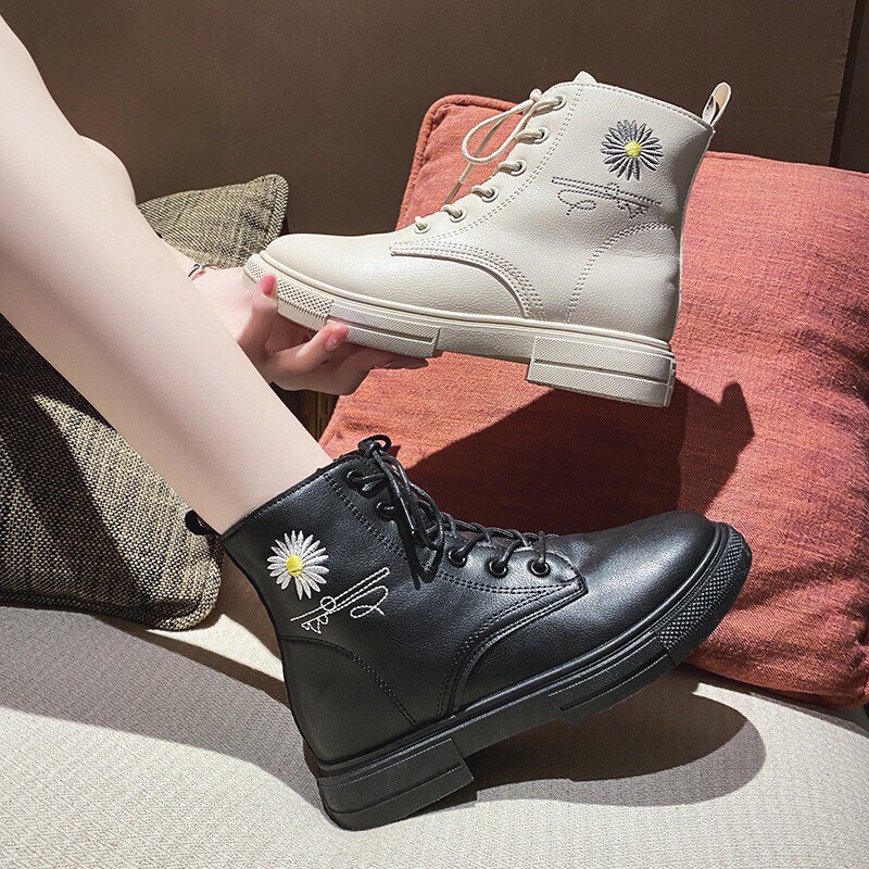 [Mã FASHIONGREEN15 giảm 10% tối đa 30k đơn từ 99k] Bốt nữ hoa cúc - bốt cao cổ hàng mới chất mềm đẹp - T293