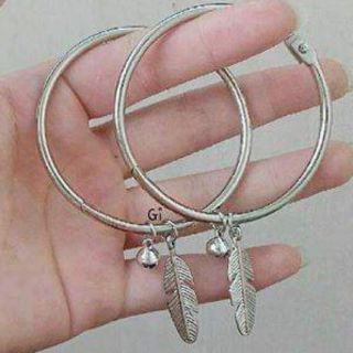 Kiềng inox lông vũ lớn