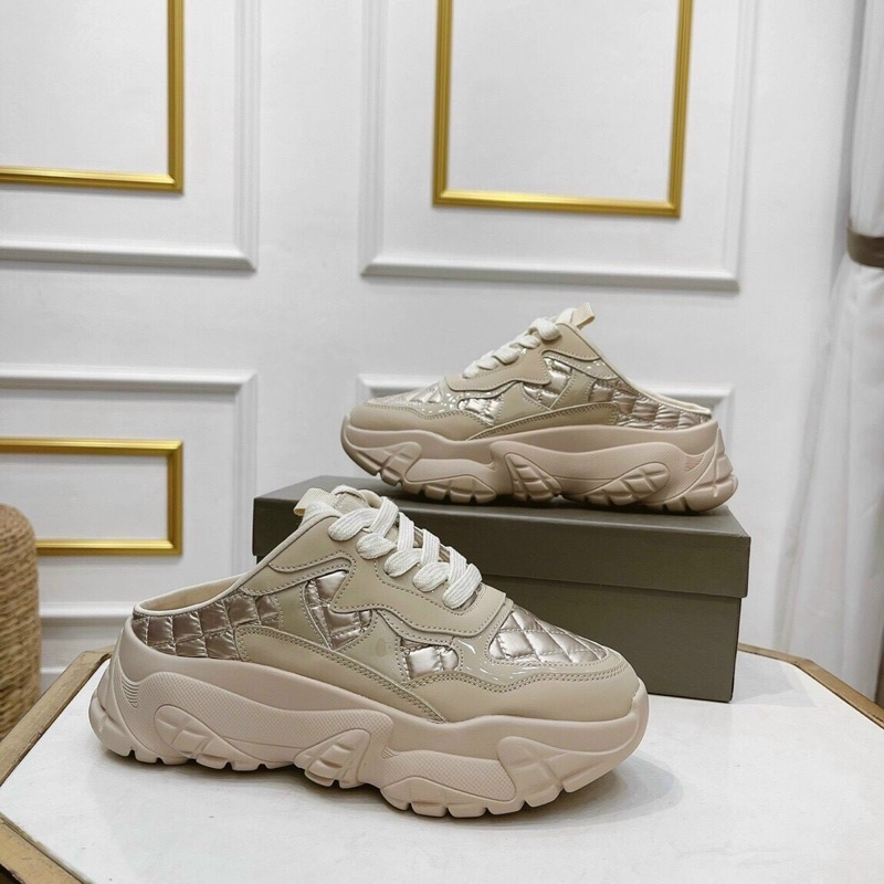 Giày sục thể thao cao cấp trần chỉ màu nâu nhạt fullbox | BigBuy360 - bigbuy360.vn