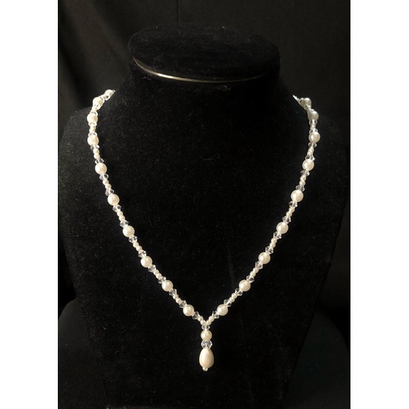 Vòng cổ hạt trai nhân tạo phối pha lê kiểu giọt nước - 40cm