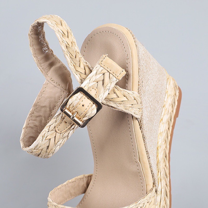 Sandal cói đế xuồng . hàng xuất Eu