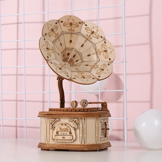 Mô hình gỗ 3D Lắp ráp Máy hát Robotime Gramophone TG408