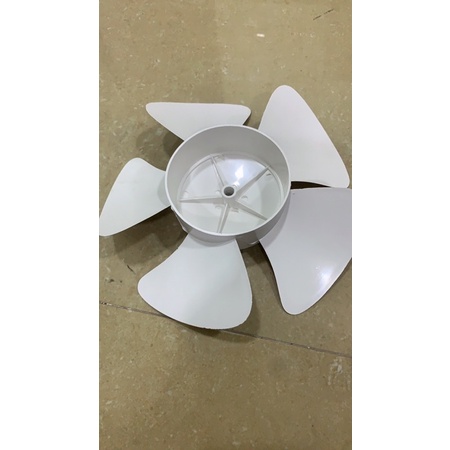 Cánh quạt hút mùi tico .