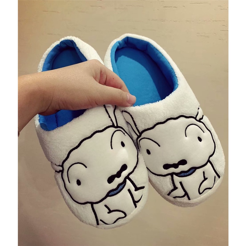 Dép Bông Đi Trong Nhà Chống Trượt Hình Cậu Bé Bút Chì Shin Dễ Thương
