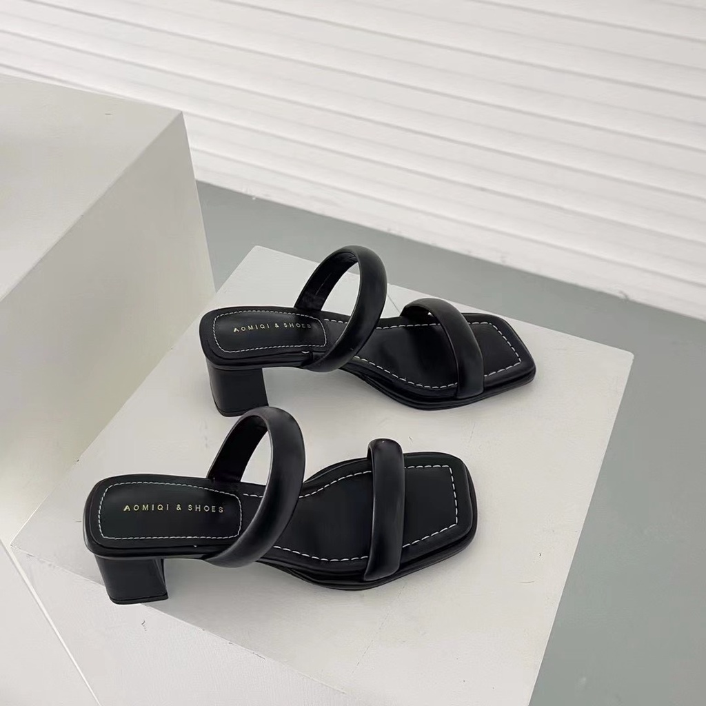 Dép gót vuông 2 quai ngang 6883 - Kachi House