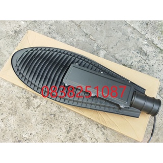 Đèn đường chiếc lá 100W rẻ