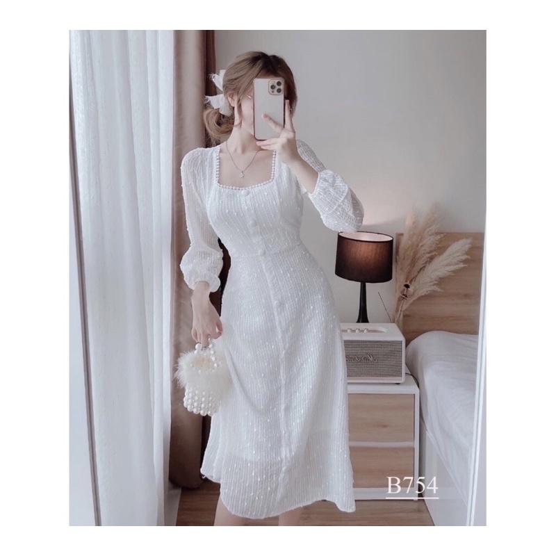 Đầm MIDI dáng dài cổ vuông vải voan bi nhỏ thêu chỉ Vải đẹp form chuẩn