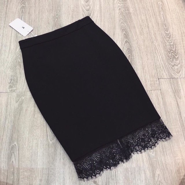 Chân váy bút chì phối ren siêu đẹp chất umi dày mịn chân váy nữ thời trang Banamo Fashion chân váy bút chì phối ren 502 | BigBuy360 - bigbuy360.vn