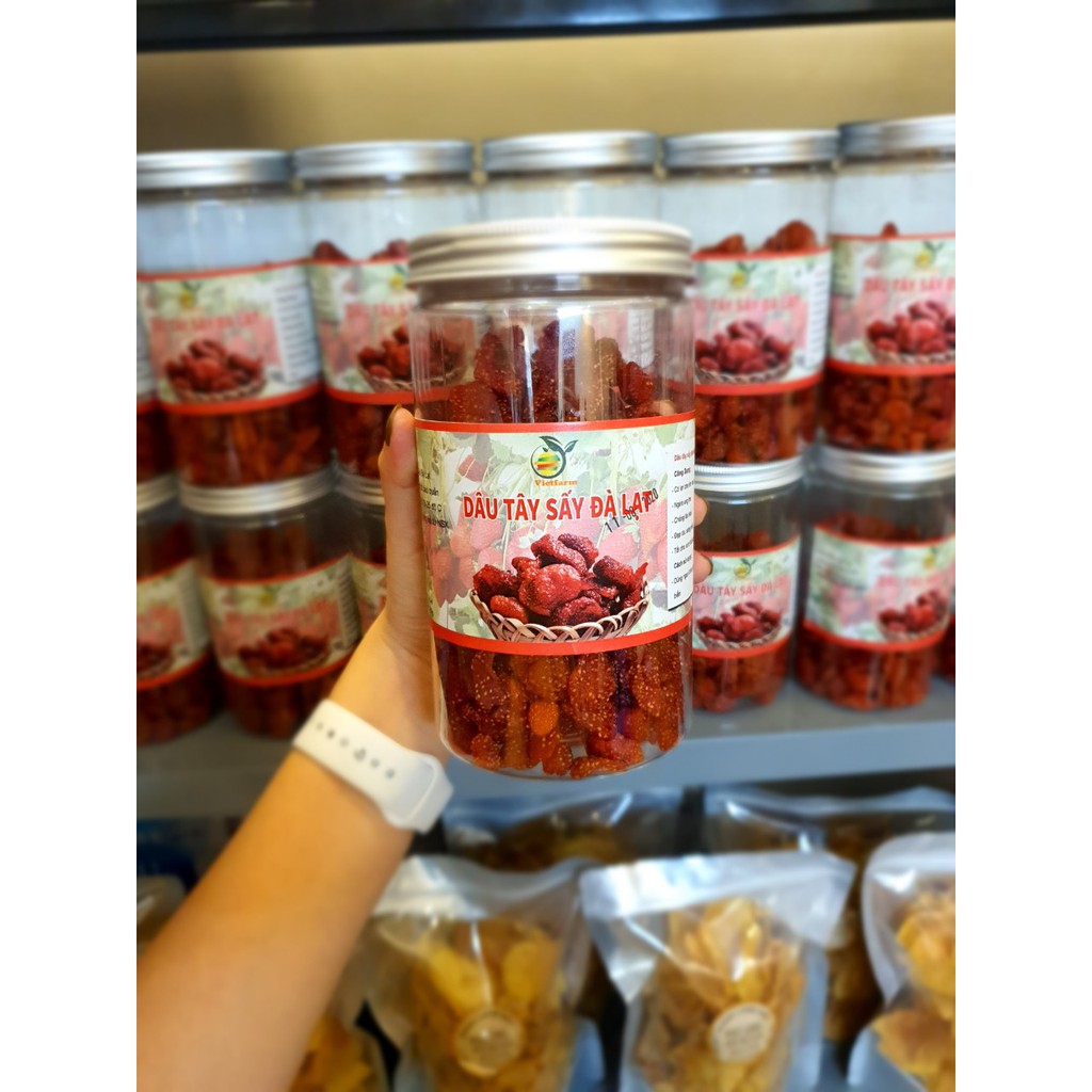 DÂU TÂY SẤY DẺO KHÔNG ĐƯỜNG - ĐĂC SẢN ĐÀ LẠT - Vinamart