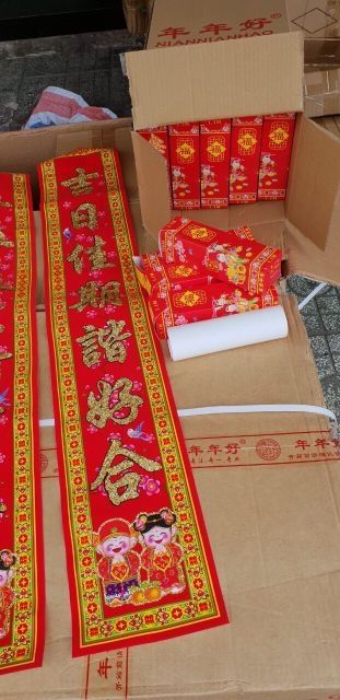 Liễn dán cửa đám cuới