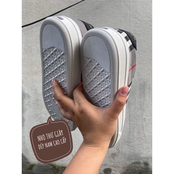 Giày lười slipon buberry nam . Giày thể thao buberry buộc dây kẻ đen kèm hộp