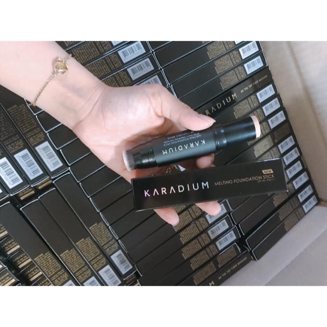 Kem nền dạng thỏi karadium nội địa Hàn