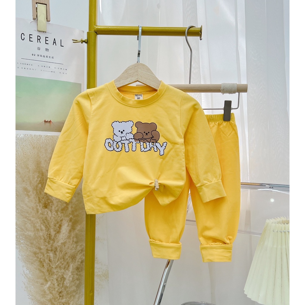 Quần áo thu đông bé trai, bé gái, bộ cotton zip hàn dài tay họa tiết gấu OUTTDAY cho bé