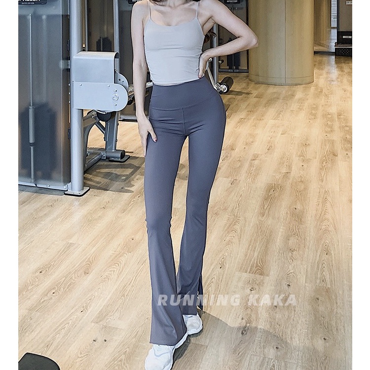 Quần vẩy xẻ Kaka