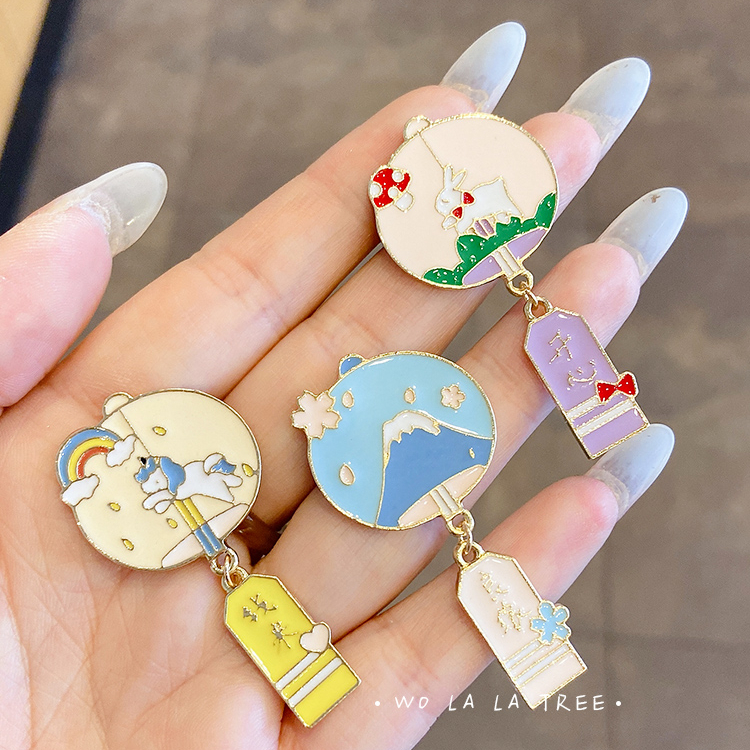 Ghim Cài Áo Kim Loại Nhiều Kiểu Dáng Dễ Thương