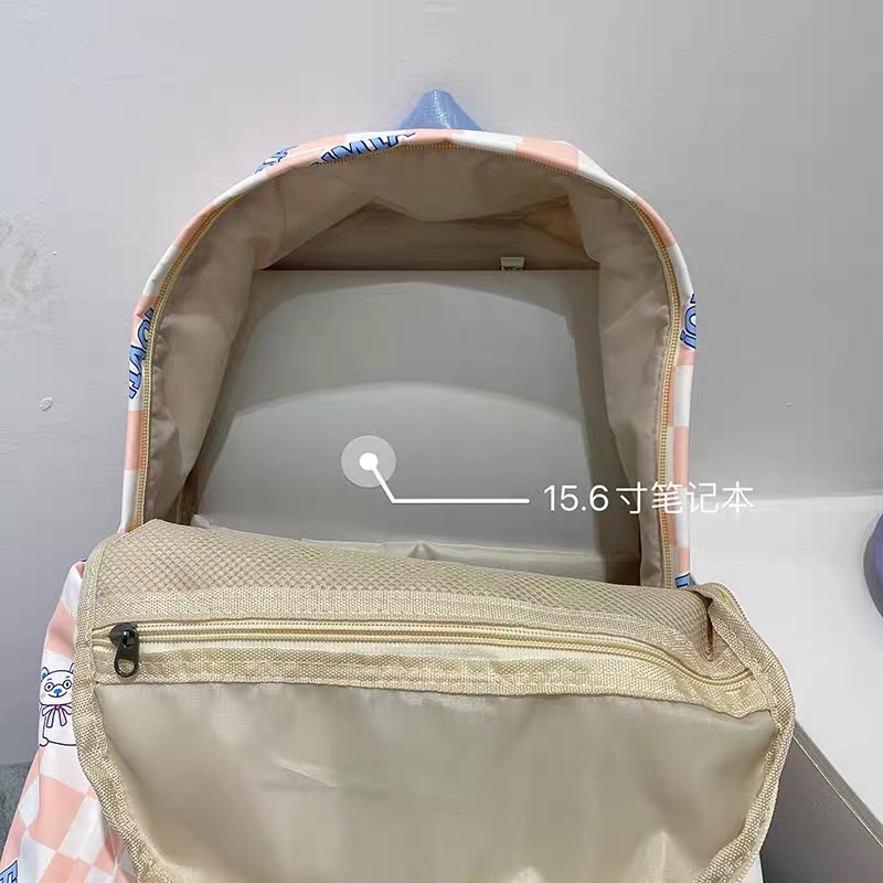 CÓ SẴN BALO HỌC SINH HOẠ TIẾT CARO + PHỤ KIỆN ĐÍNH KÈM