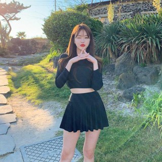 Đồ bơi kín đáo bikini 2 mảnh tay dài croptop phối váy bơi xòe màu đen phong cách hàn quốc đi biển