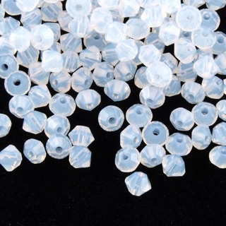 Hạt pha lê swarovski 5328 - size 4mm/6mm - màu 234 white opal