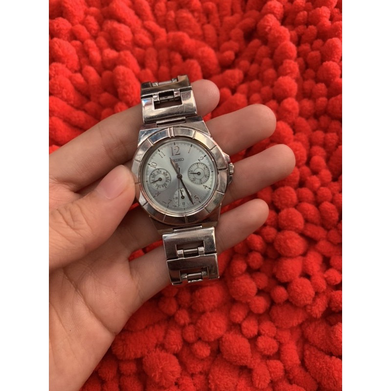 Đồng hồ nữ Seiko Ik mặt số xanh lá hàng si