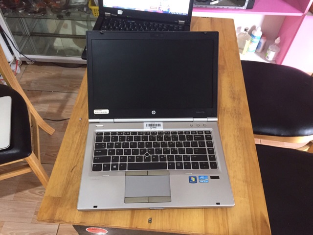 Laptop giá rẻ HP Elite 8470P i5 3320M