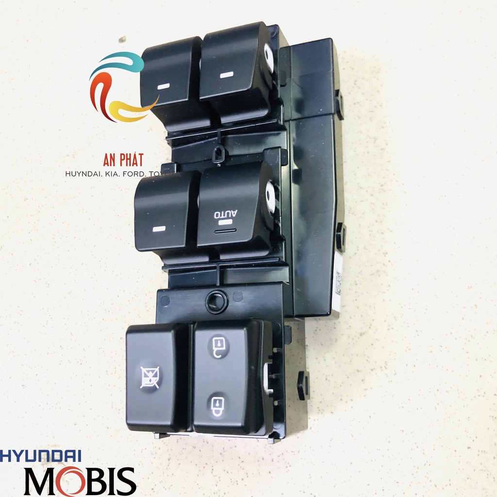 Công Tắc Nâng Kính Tổng Hyundai Elantra 93570F20004X chính hãng HUYNDAI MOBIS