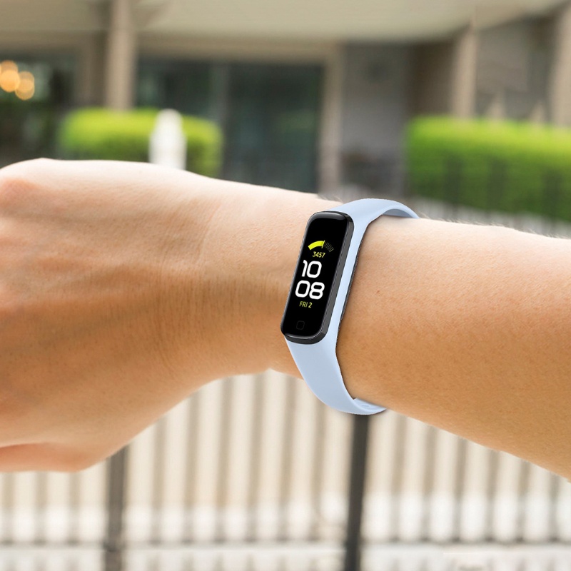 Dây Đeo TPU Chống Nước Cho Đồng Hồ Thông Minh Galaxy Fit2 SM R220