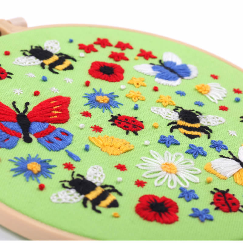 Beginners bee embroidery DIY material package Suzhou embroidery Teaching