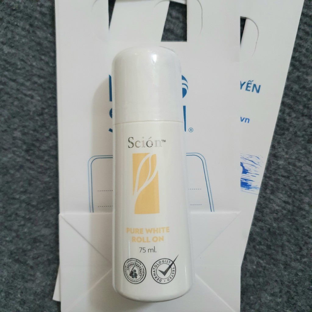 Lăn khử mùi chính hãng Scion Pure White Roll On nhập khẩu Mỹ 75ml