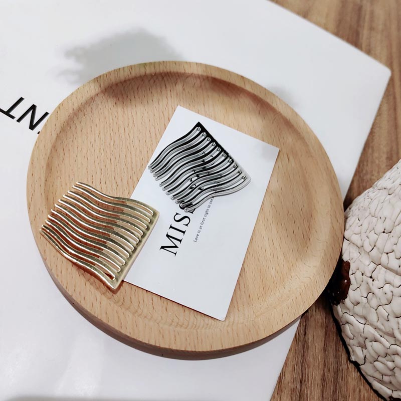 Kẹp tóc kim loại thời trang nữ dễ thương