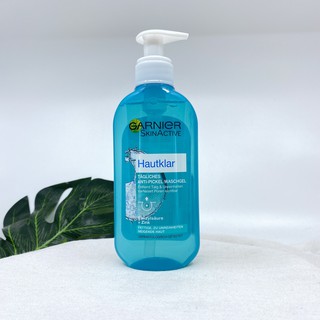 Gel rửa mặt Garnier 200ml dành cho da dầu mụn làm sạch sâu se khít lỗ chân lông và ngăn ngừa mụn