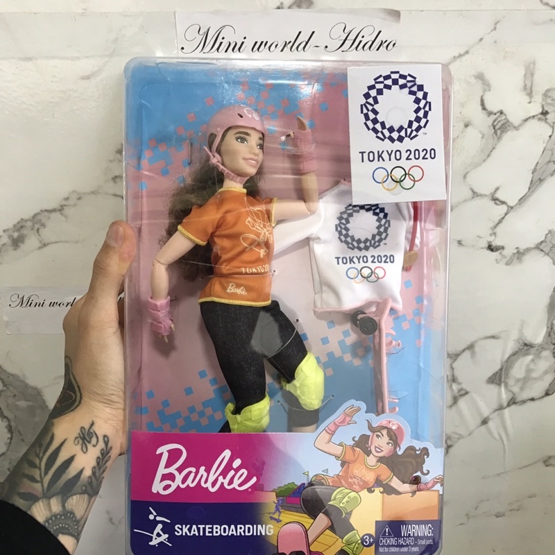 Bộ Sưu Tập Búp Bê Barbie Phiên Bản Đặc Biệt Kỷ Niệm Olympic Games Tokyo 2020 búp bê có khớp body mập
