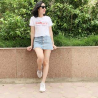 Áo cortop trắng, ghi