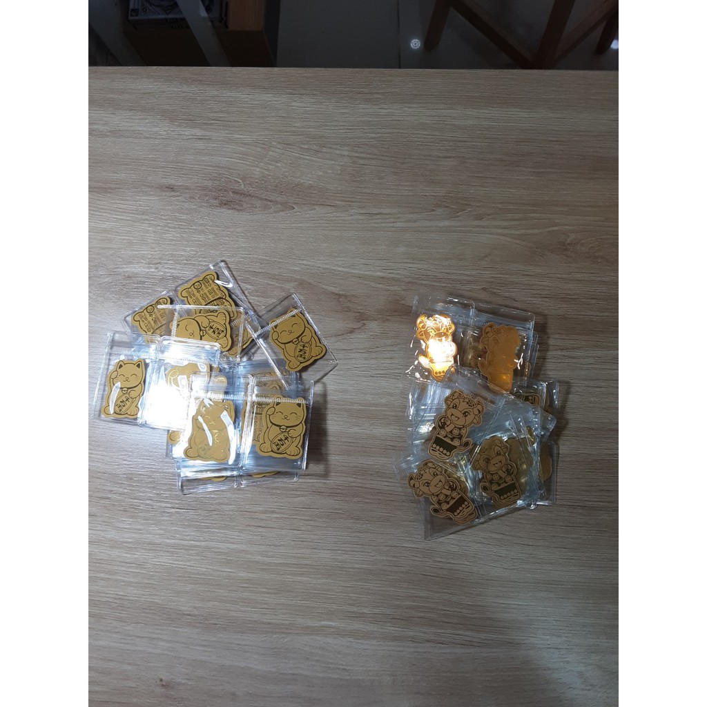 Miếng dán mèo thần tài mạ vàng trang trí vào ốp điện thoại, ví, túi, bóp tiền thu hút tài lộc