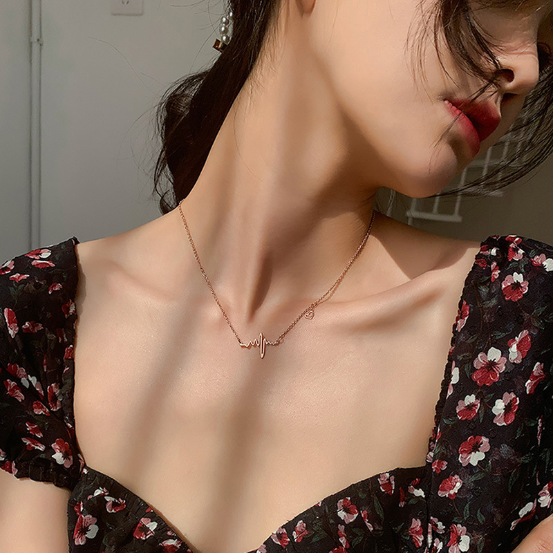 South Korea Fashion Light Luxury ECG Design Couple Necklace Summer 2021 New