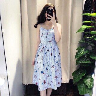 Váy 2 dây tiểu thư xanh mát
