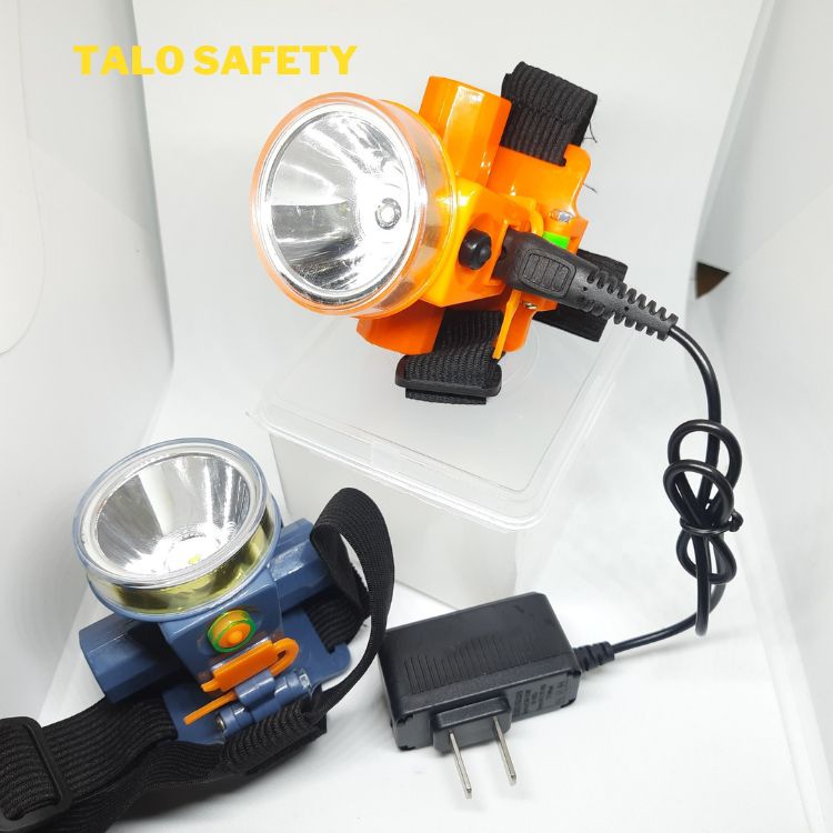 Đèn pin đeo đầu chống nước tốt 1 pin sạc 18650