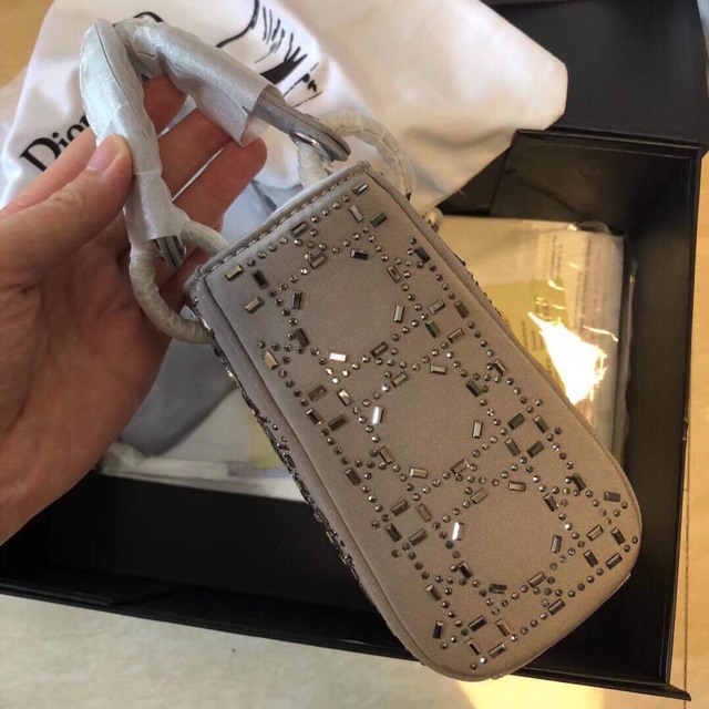 Lady Dio đính đá màu xám siêu chảnh