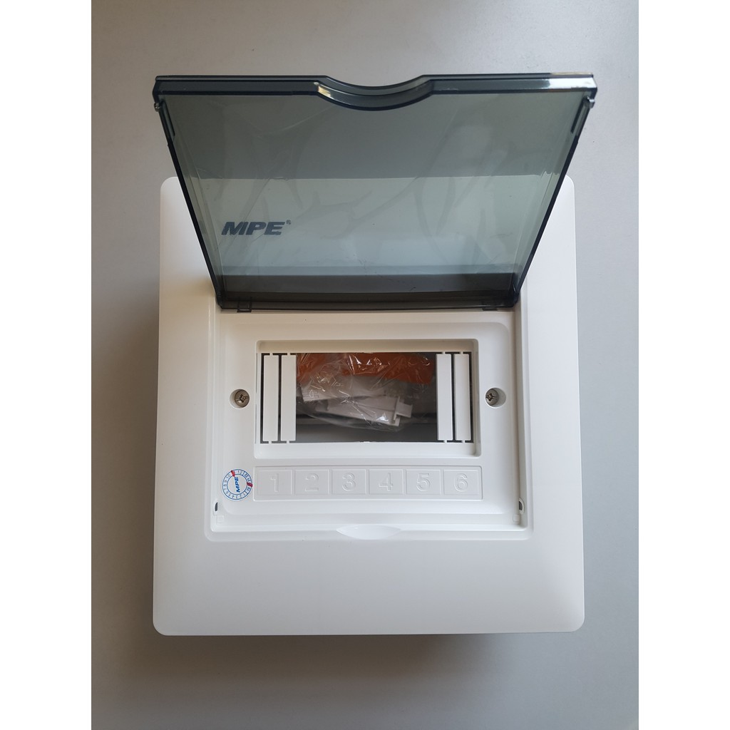 Tủ điện âm tường MPE chứa MCB TS4, TS6, TS12, hộp điện nhựa
