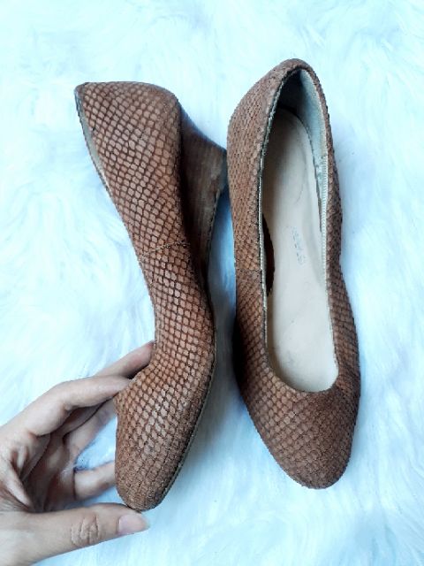 Giày da thật size 37-37.5
